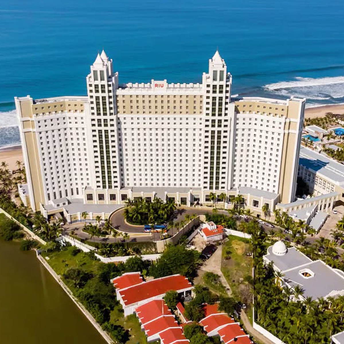 Barceló Karmina en Manzanillo, México